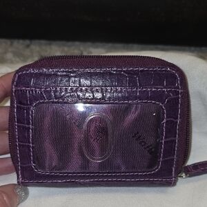 NWOT- WalletBe purple Wallet 3 1/2 X 4 1/2 X 1